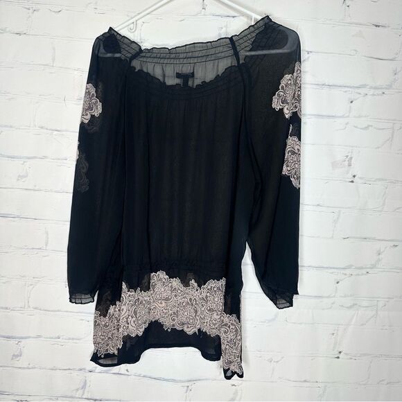 Apt 9‎ black sheer large top - Picture 5 of 5